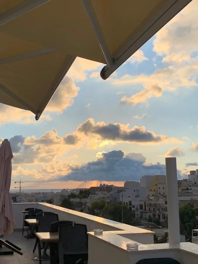 Mon-Chery San Ġwann Malta